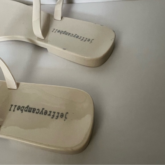 Jeffrey Campbell Darby Jelly Sandal Slide - ivory toe ring size 9 - Picture 5 of 11